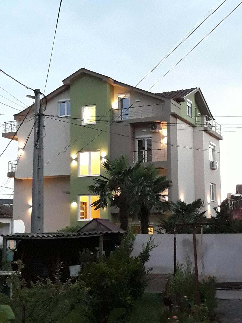 Vila & Apartments Matea Gevgelija Ngoại thất bức ảnh