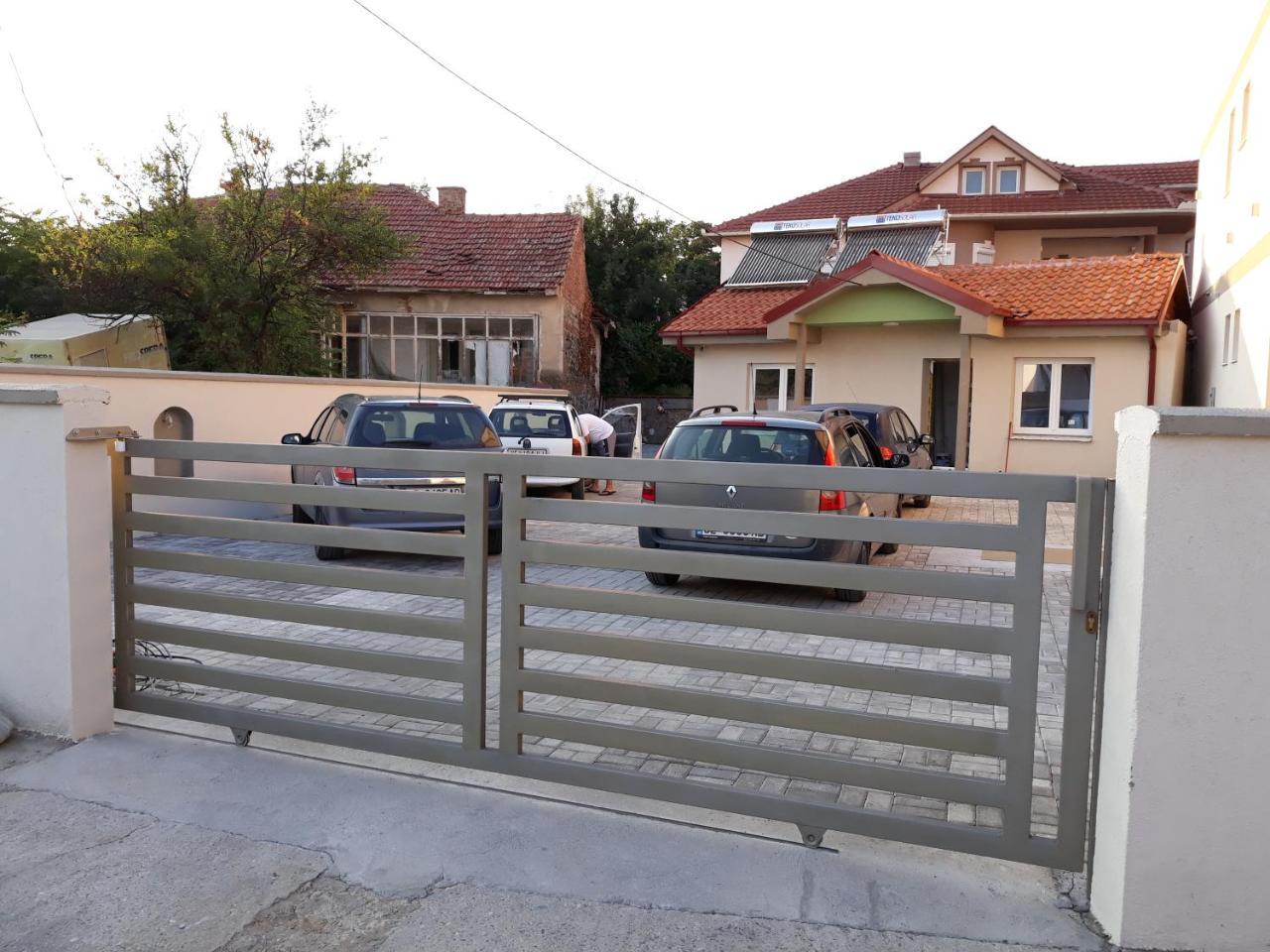 Vila & Apartments Matea Gevgelija Ngoại thất bức ảnh