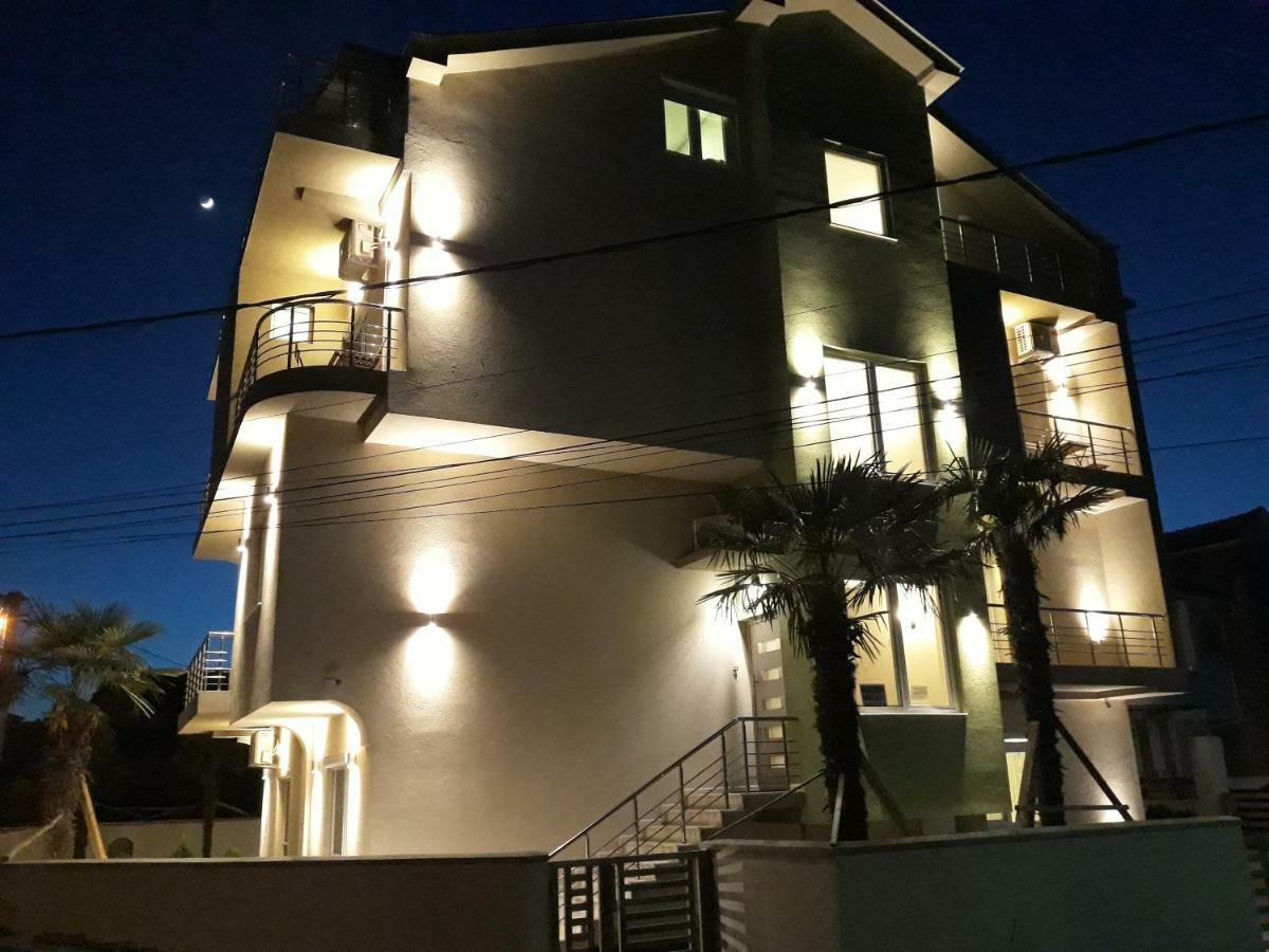 Vila & Apartments Matea Gevgelija Ngoại thất bức ảnh